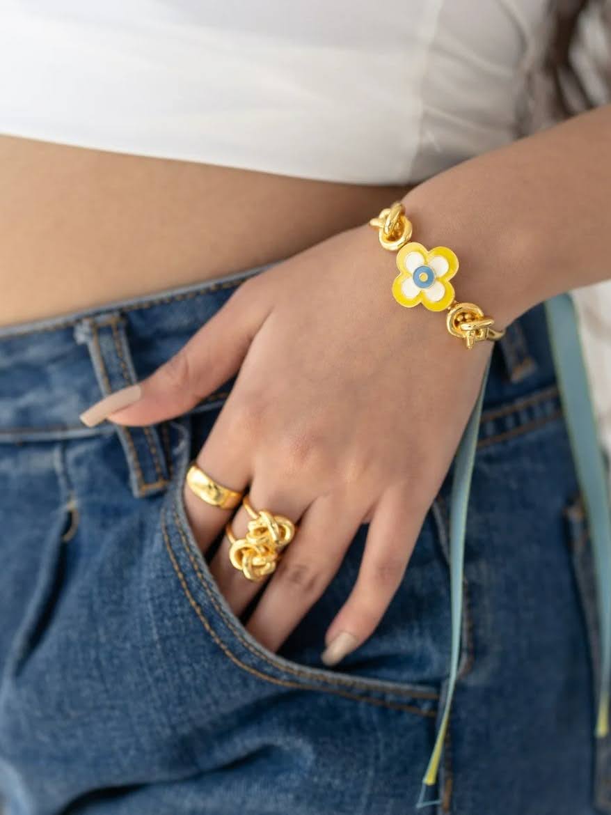 How to Stack Bracelets: A Complete Layering and Mixing Guide