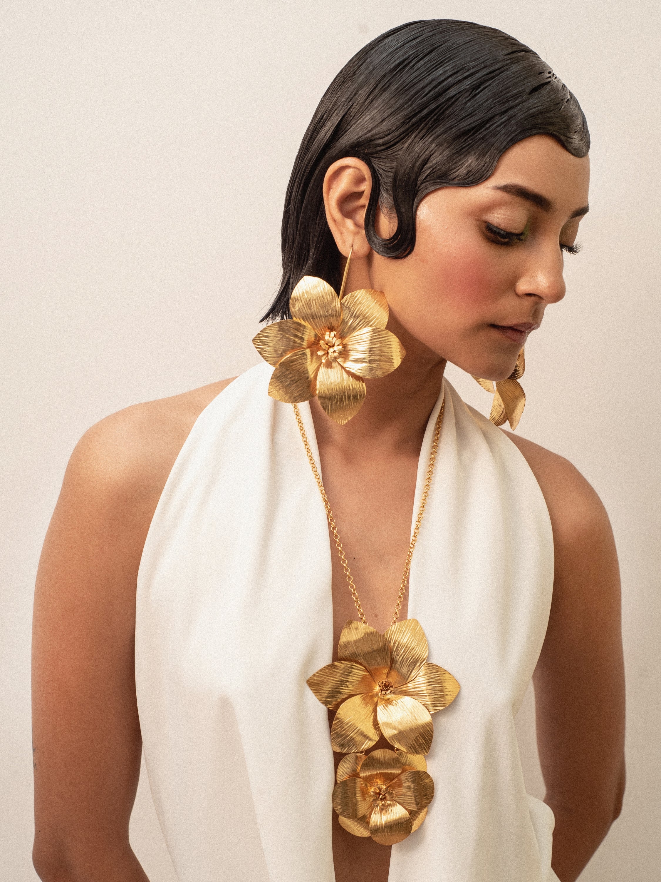 Luca Gold Lasso Necklace