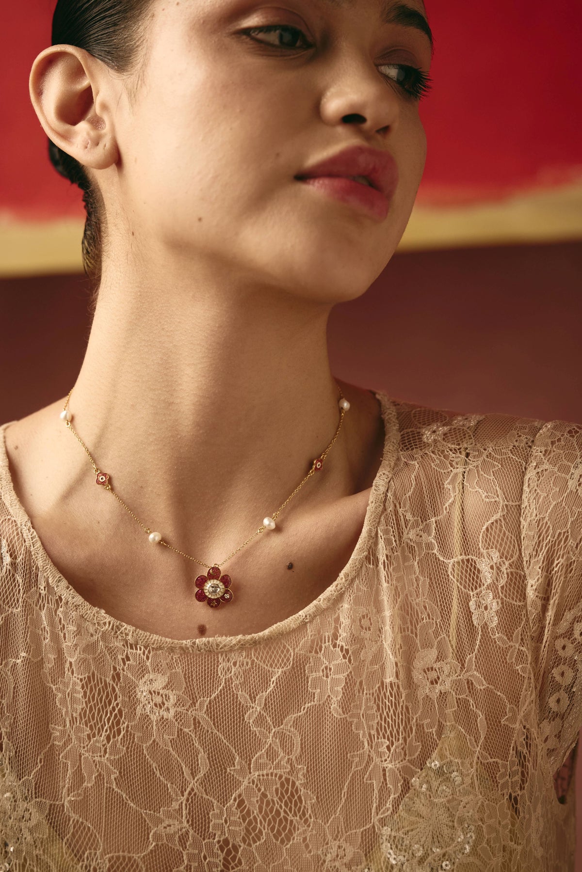Pomelia Chand Sitara Classic Neck chain - Pink