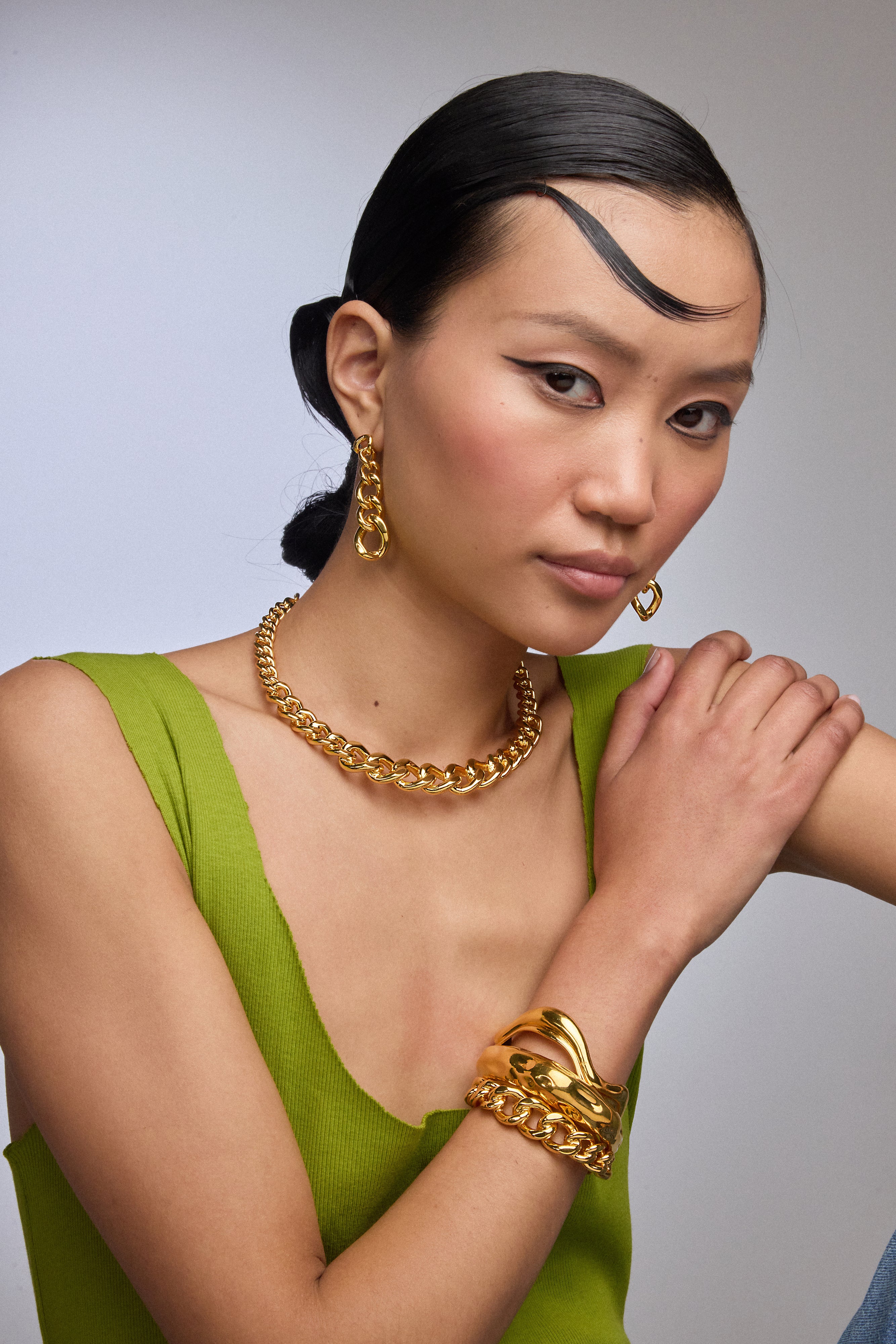 Vault Choker - Gold