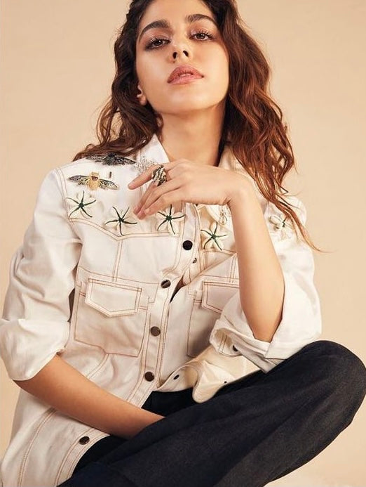 Alaya F in Bee Colour Pop Brooch