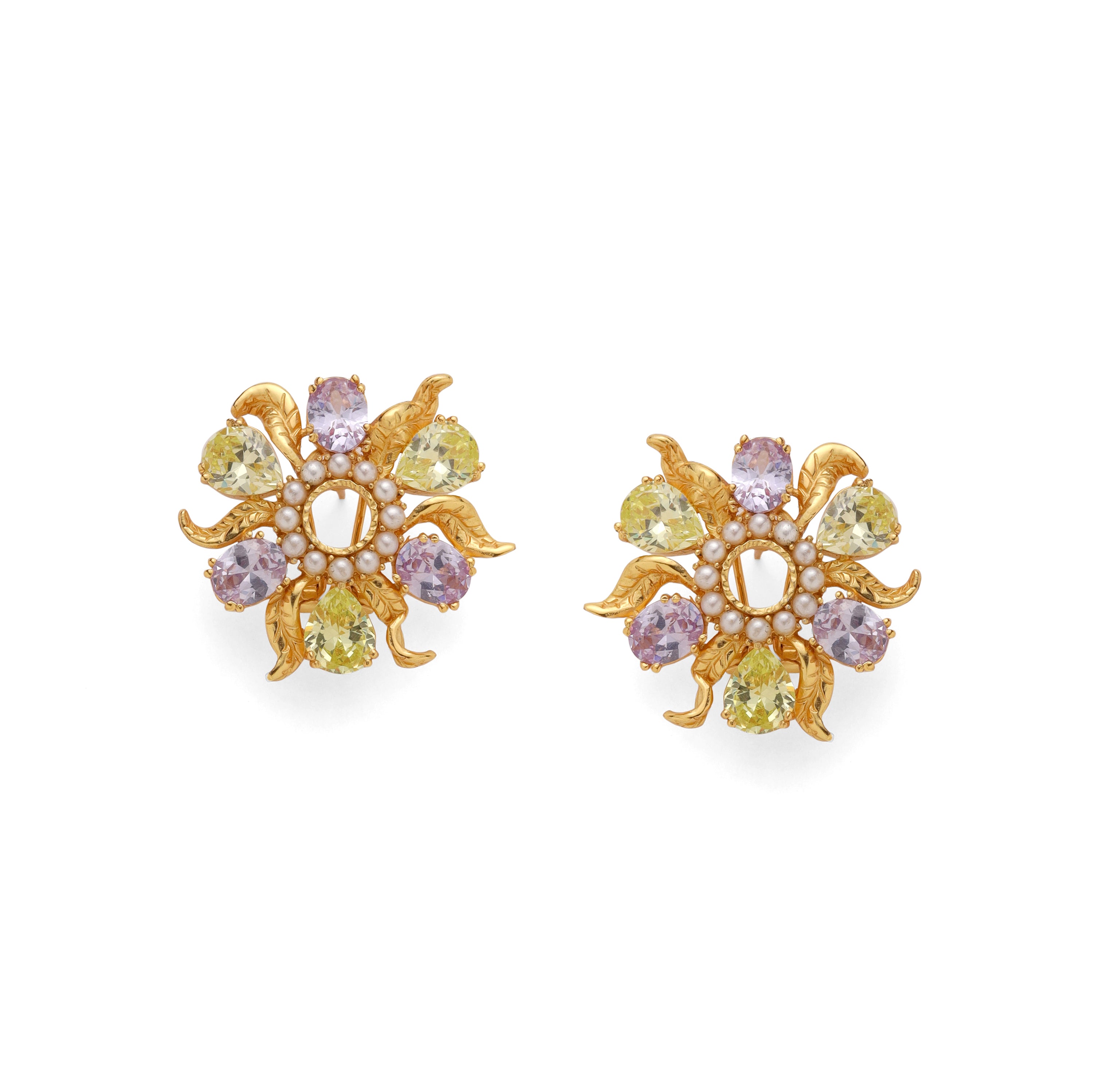 Spring Round stud - Crystal