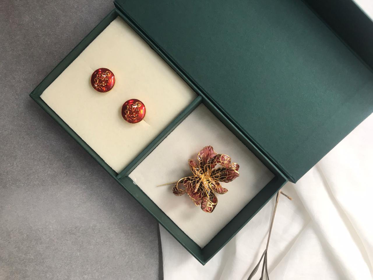 Autumn Lane gift box