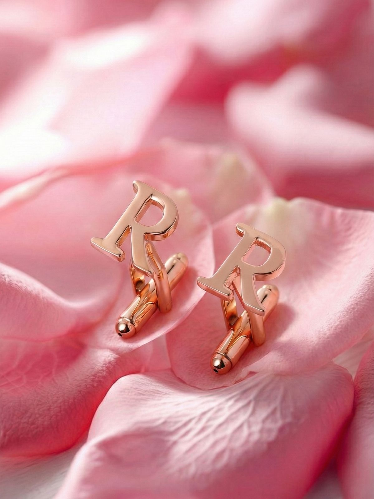 Thoughtful Valentine’s Gifts for Him He’ll Actually Use