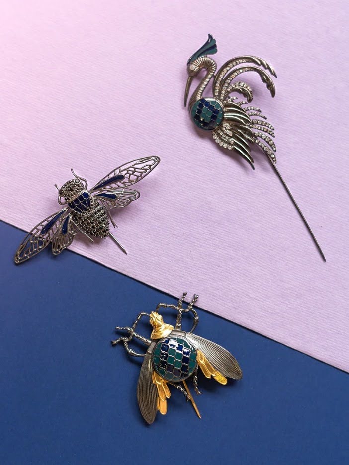 Lapel Pin vs. Brooch: What's the Difference and How to Wear Both