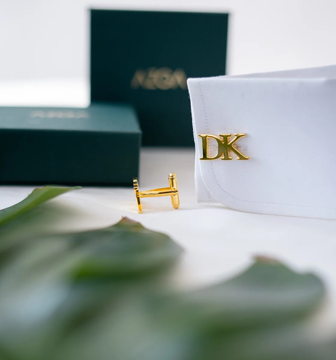 initial cufflinks