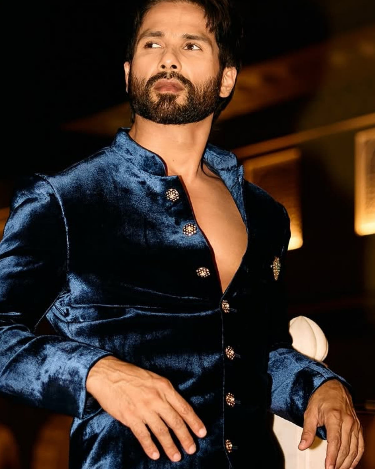 Shahid Kapoor in Nizam Button Set