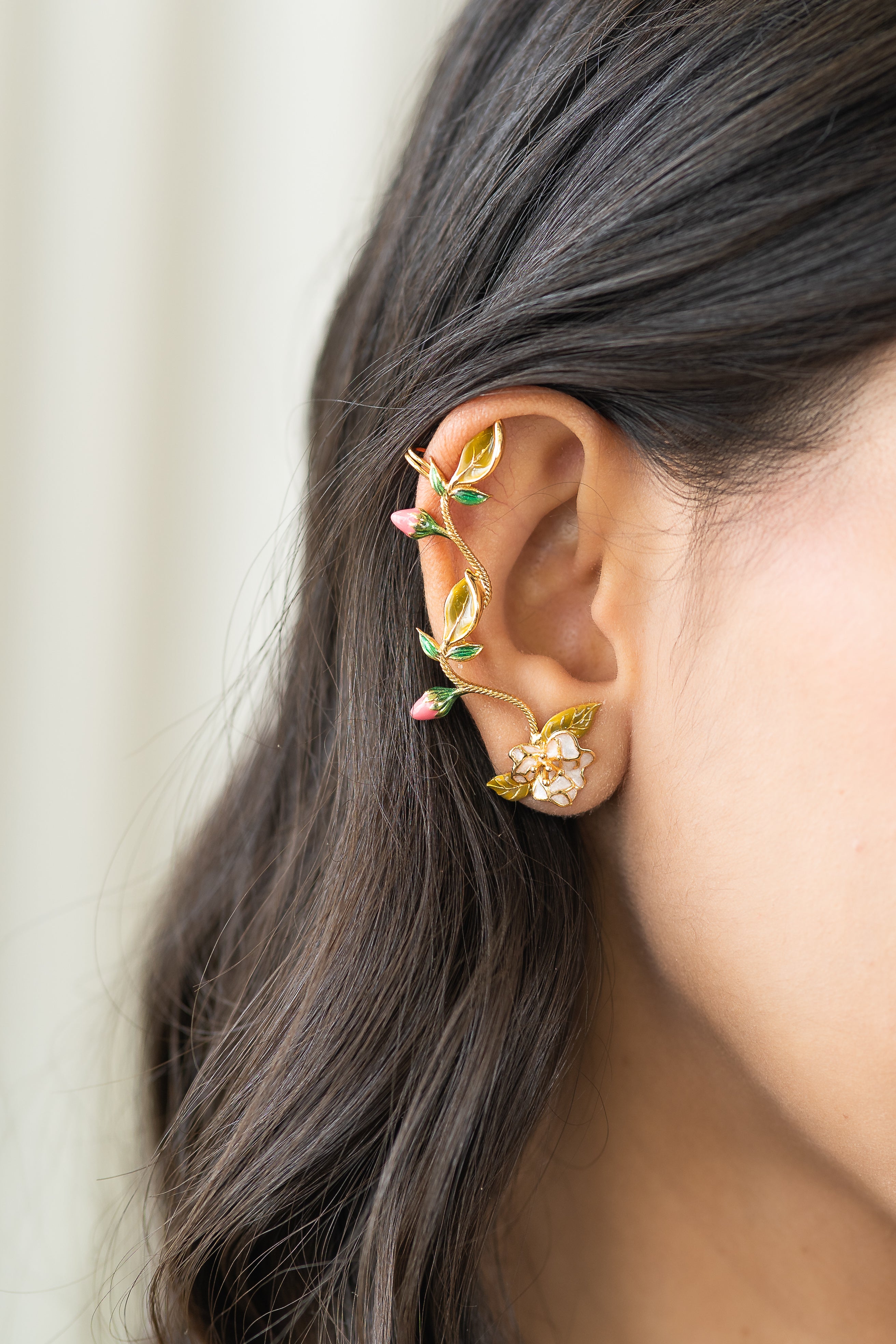 Mini spring ear cuff - Deep Rouge