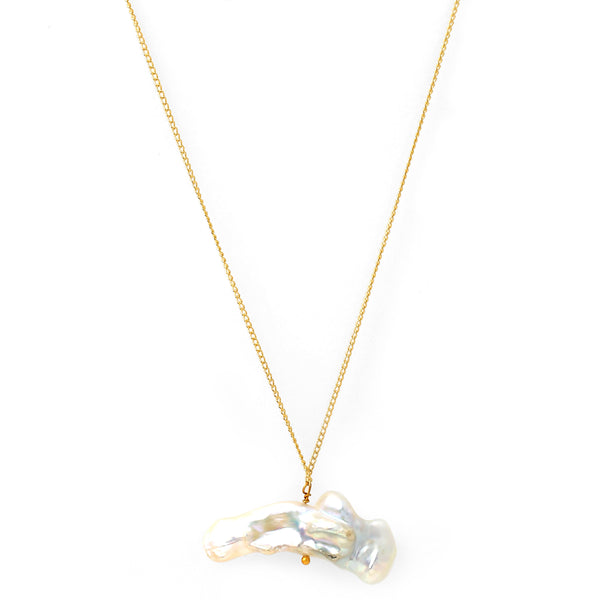 Baroque pearl neck chain