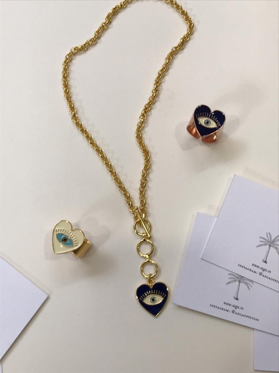 Heart Eye Toggle Neck Chain - Gold