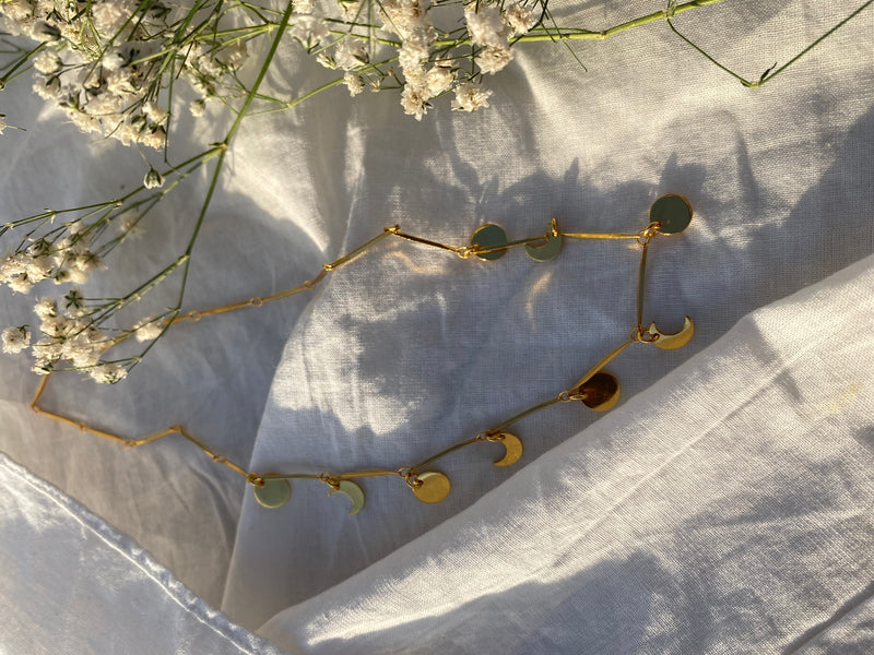Little charm sun and moon necklace