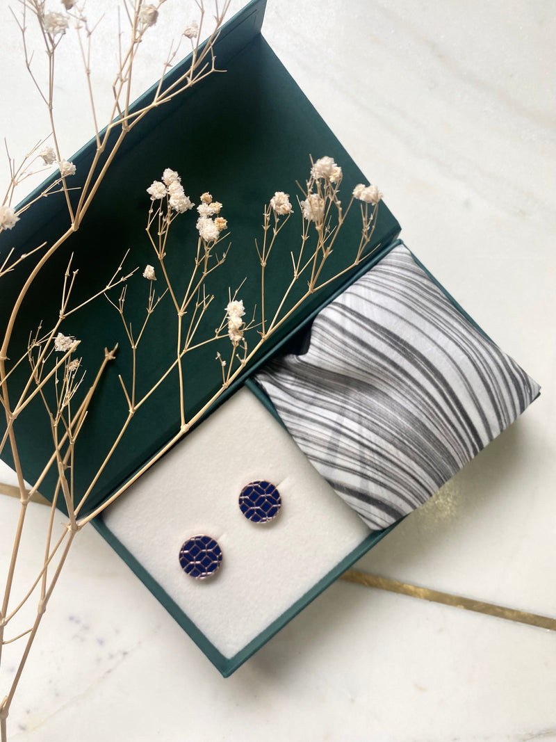 Space gift box